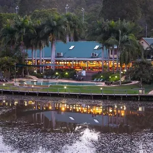 Cedar Lakes Country Gold Coast Hinterland Aparthotel